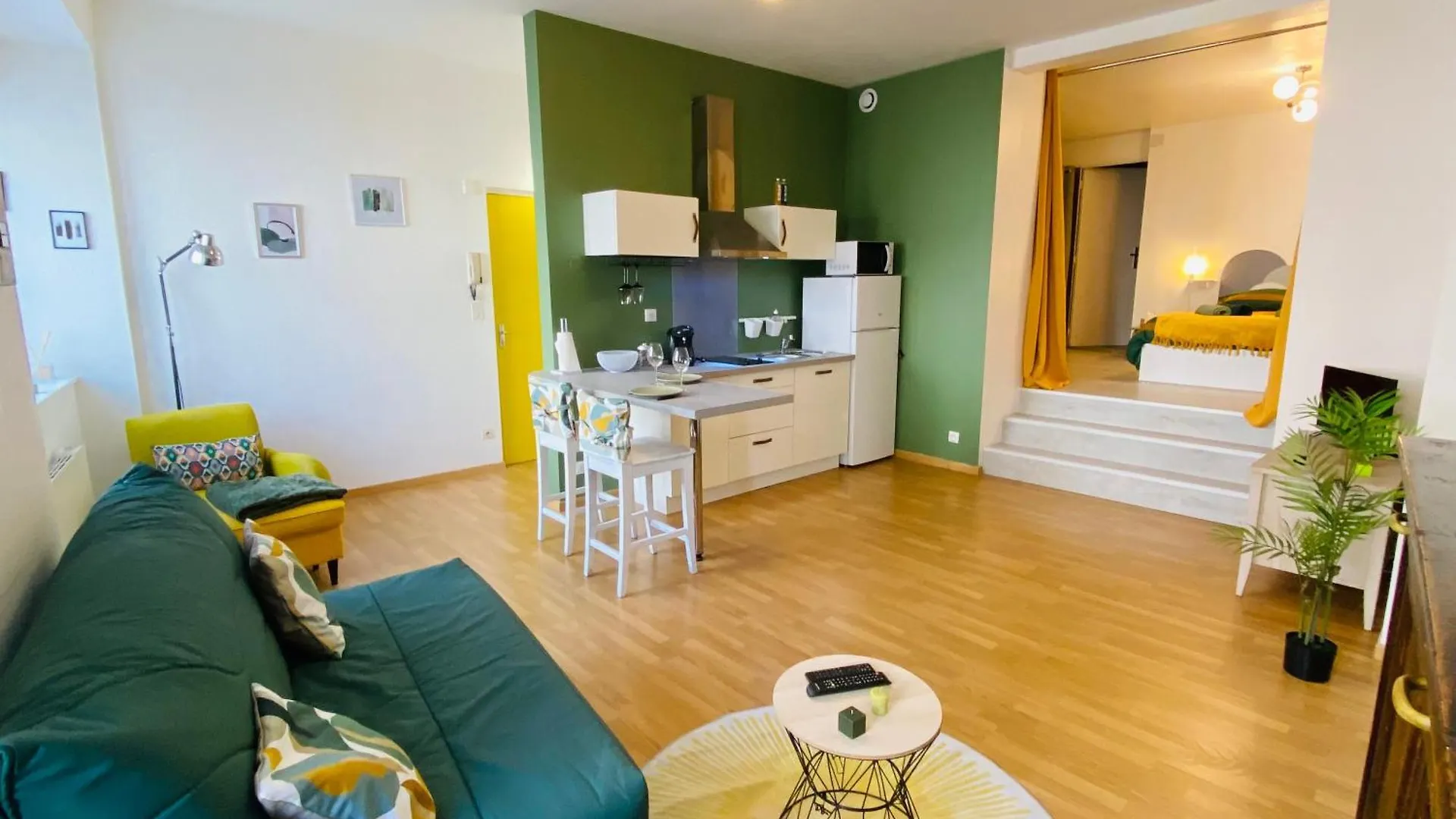 Appartement Le Saint Cyrice à Rodez 0*,  France